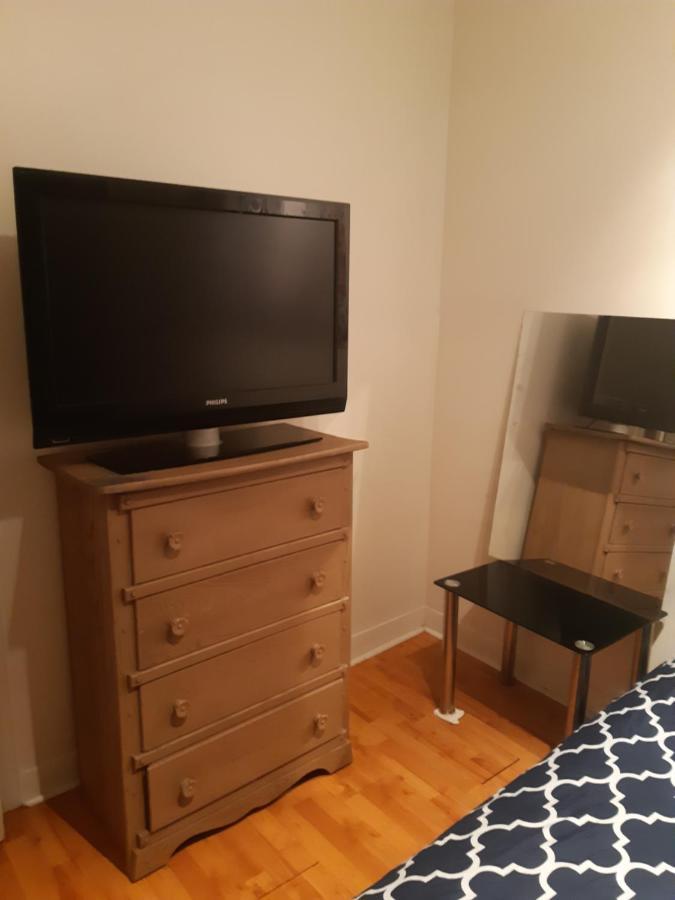 Check-In 1Pm To 11Pm II Room B 蒙特利尔 外观 照片